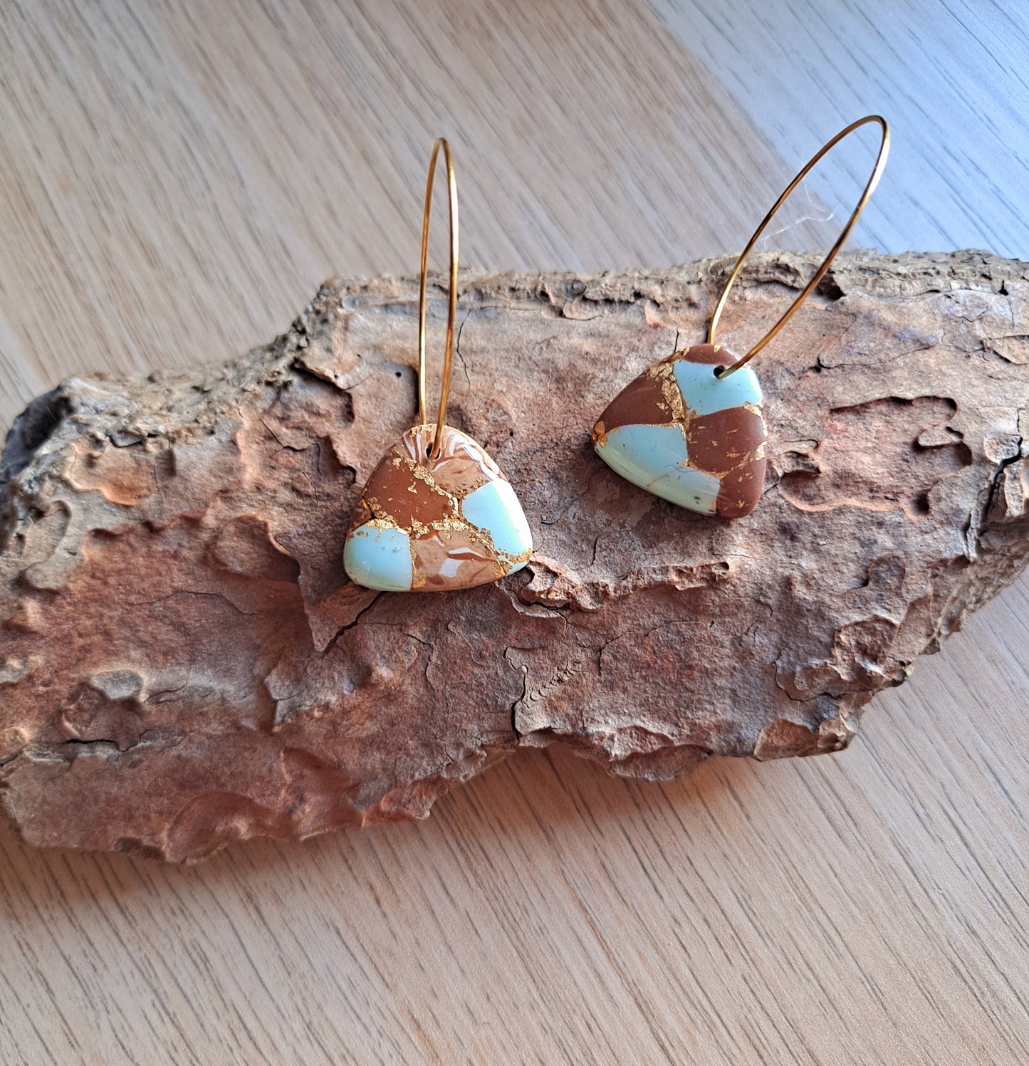 aretes dorados largos